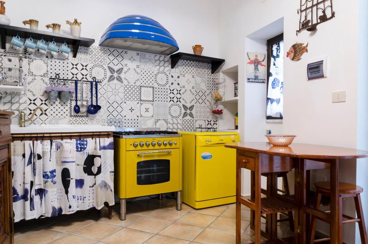 Maria Vittoria Charming Rooms And Apartments Brindisi Exteriér fotografie