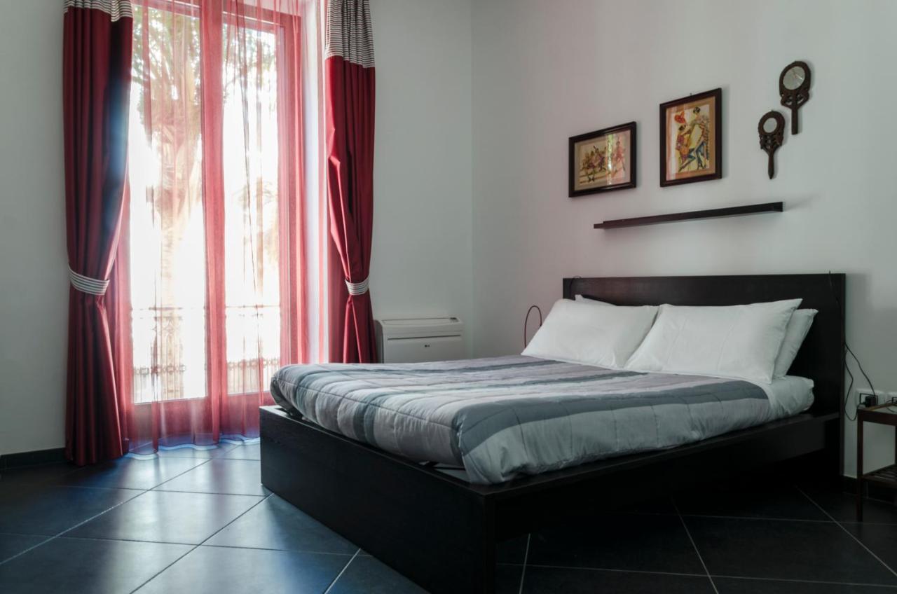Maria Vittoria Charming Rooms And Apartments Brindisi Exteriér fotografie